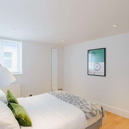 Native Fulham Apartment ลอนดอน ภายนอก รูปภาพ