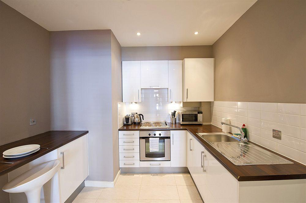 Native Fulham Apartment ลอนดอน ภายนอก รูปภาพ