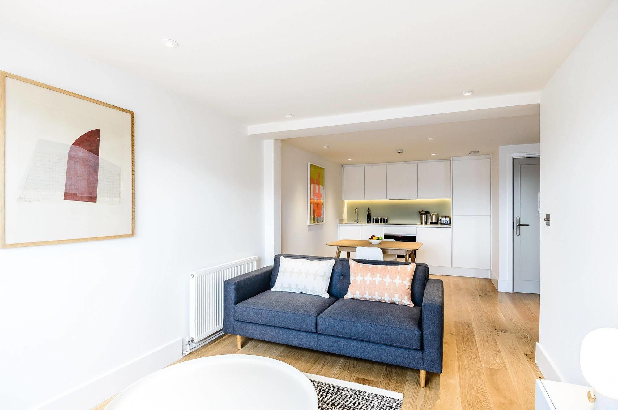 Native Fulham Apartment ลอนดอน ภายนอก รูปภาพ